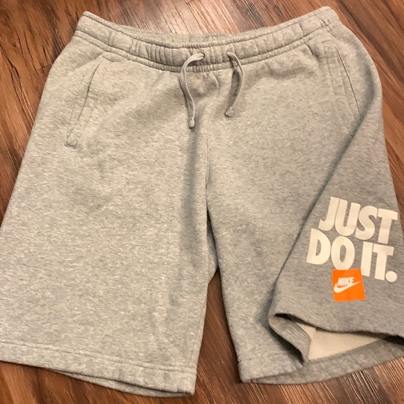 Nike Other - NIKE Men's sweat shorts gray ('You can do it' logo) Size Large athletic …